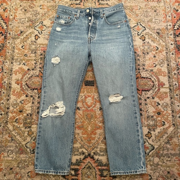 New ✨ Levi’s Original 501 Destroyed - Picture 3 of 6